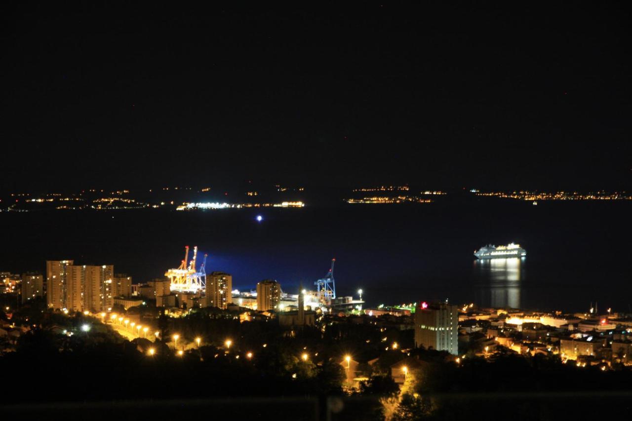 Drenova Hills Lägenhet Rijeka Exteriör bild